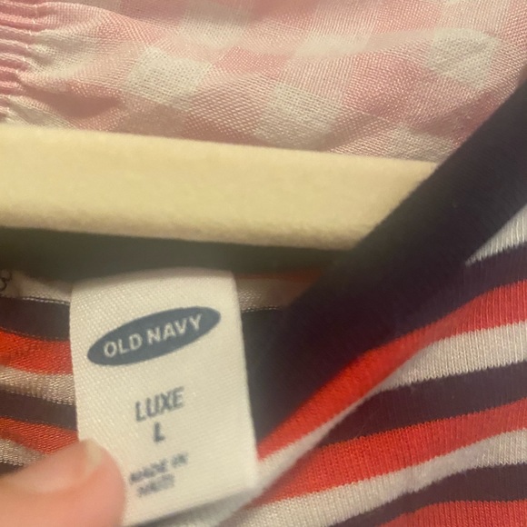 Old Navy patriotic tank - Picture 2 of 2